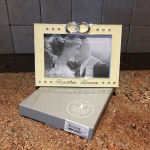 NWT TOGETHER FOREVER 4X6 PICTURE FRAME